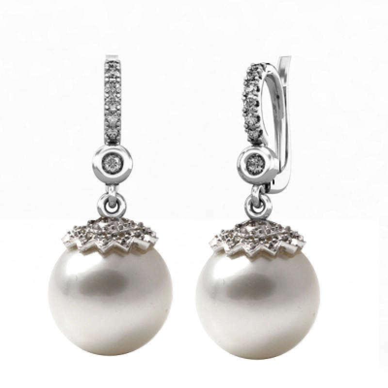 Pendientes  Oro Blanco 18 kt con diamantes 0,28 ct, y perlas australianas de 12-12,5 mm. Cresber