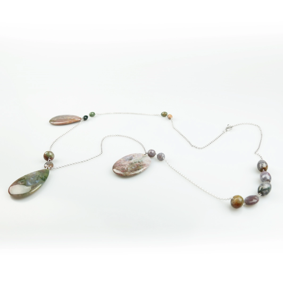 NECKLACE STRUNG WITH PENDANTS OF AGATE INDIA PATRICIA GARCIA BUC259