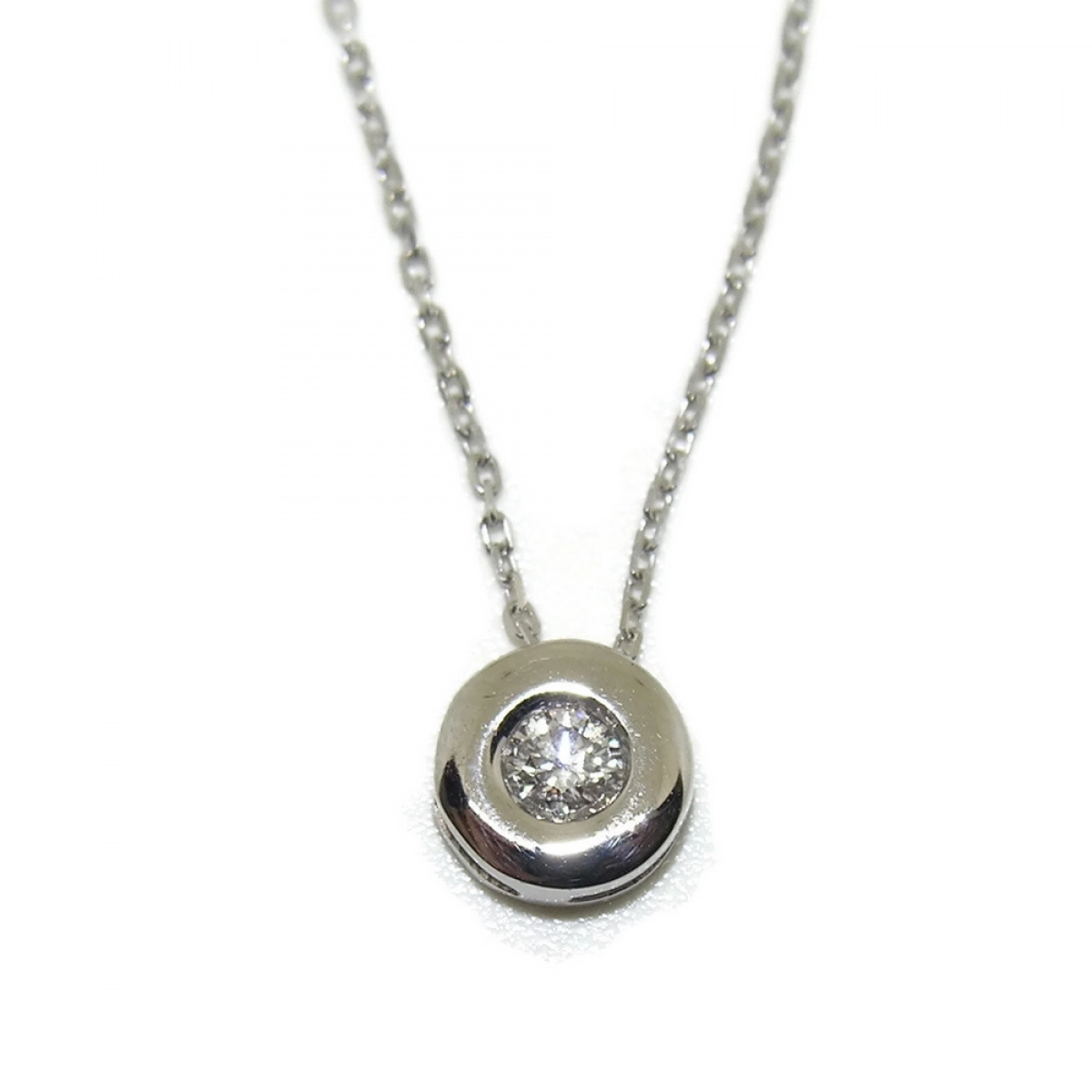 NECKLACE WITH A DIAMOND OF 0.15 CTS AND WHITE GOLD 18KTES. 40CM NEVER SAY NEVER