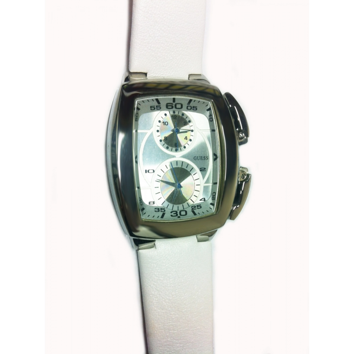 MONTRE GUESS GUY 3901