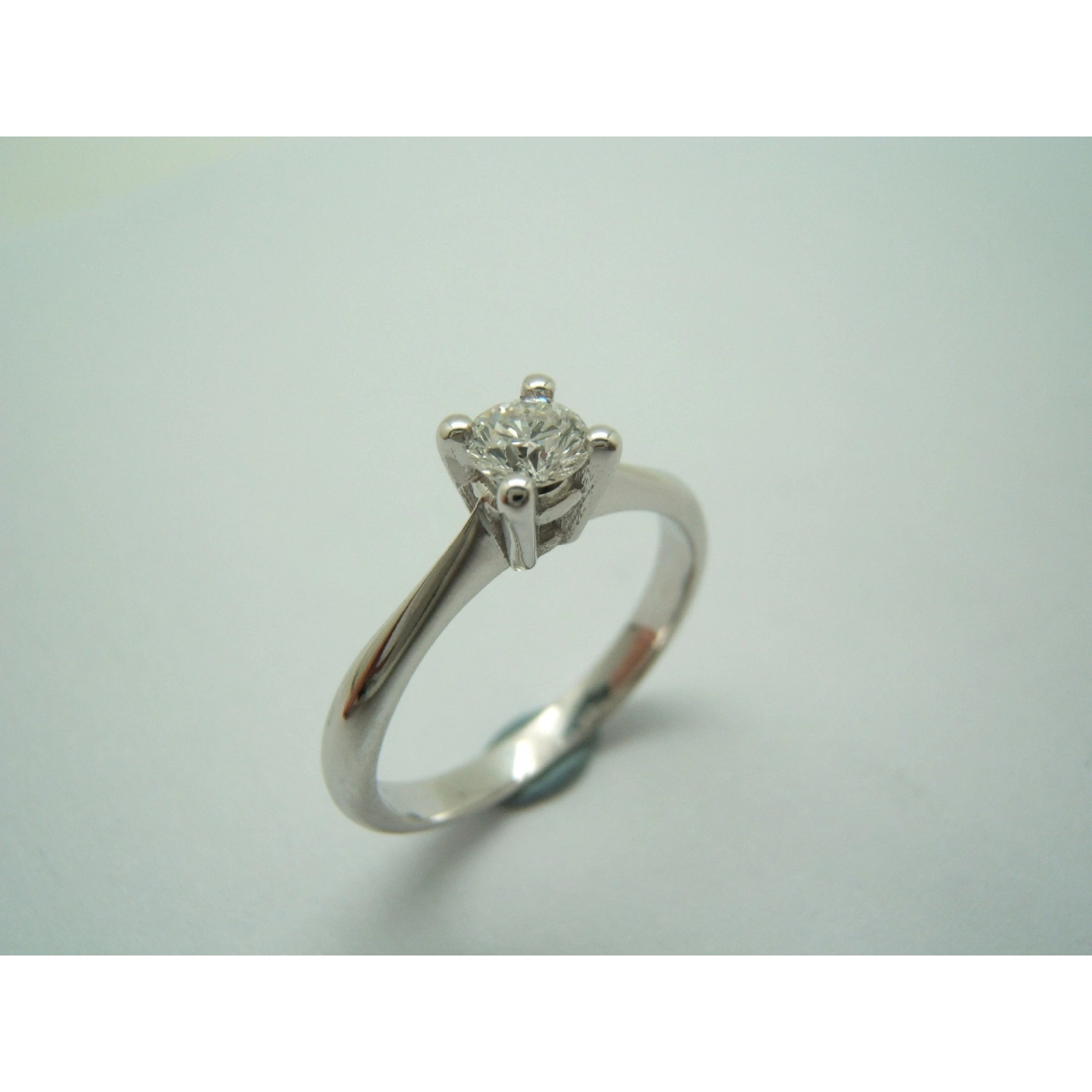 SOLITAIRE WHITE GOLD B-79