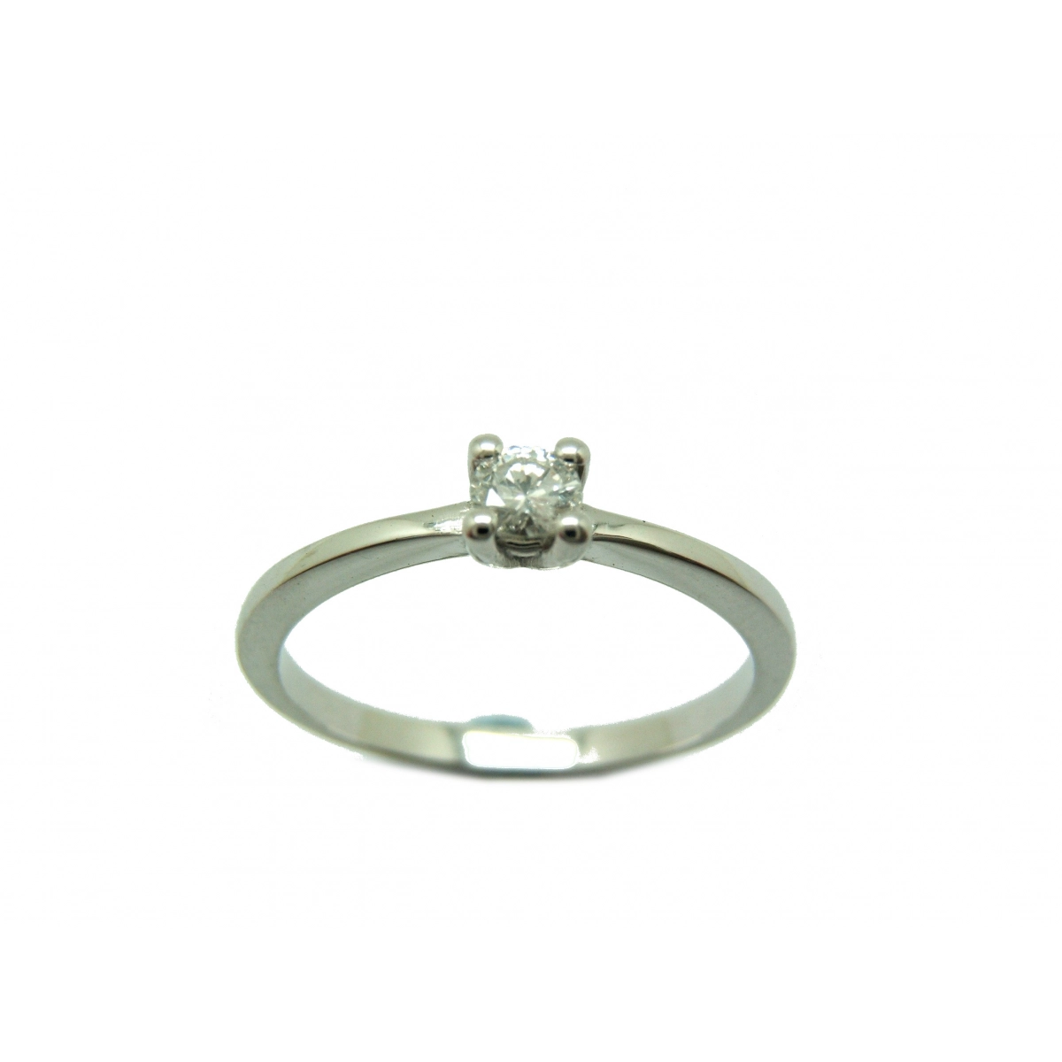 SOLITAIRE WHITE GOLD AND DIAMOND RING B-79 A-421